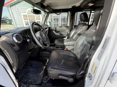 2015 Jeep Wrangler Unlimited, $25700. Photo 7