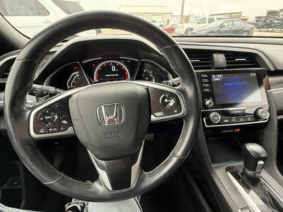 2020 Honda Civic, $21390. Photo 4