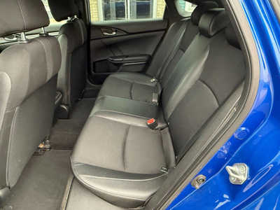 2020 Honda Civic, $21390. Photo 5