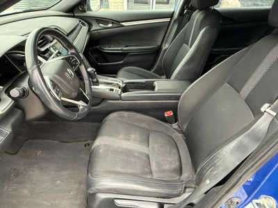 2020 Honda Civic, $21390. Photo 6