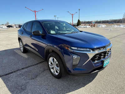 2024 Chevrolet Trax, $19600. Photo 4