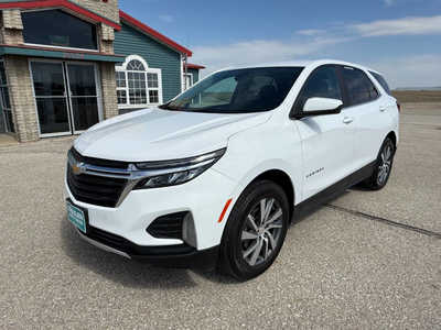 2022 Chevrolet Equinox, $22490. Photo 2