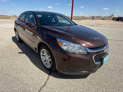 2015 Chevrolet Malibu, $18900. Photo 5