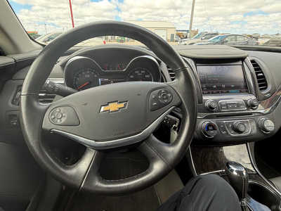 2014 Chevrolet Impala, $15600. Photo 6