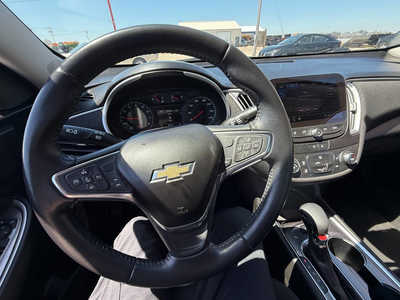 2021 Chevrolet Malibu, $21490. Photo 9