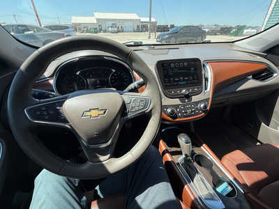2016 Chevrolet Malibu, $13850. Photo 10