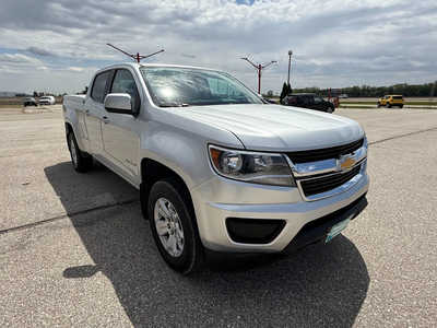 2016 Chevrolet Colorado Crew Cab, $23690. Photo 3