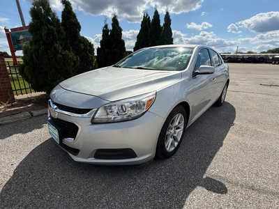 2015 Chevrolet Malibu, $12890. Photo 2
