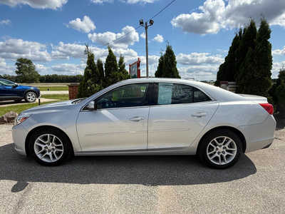 2015 Chevrolet Malibu, $12890. Photo 1