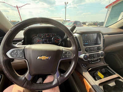 2016 Chevrolet Suburban, $24950. Photo 7