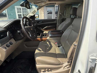2016 Chevrolet Suburban, $24950. Photo 8