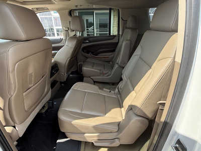 2016 Chevrolet Suburban, $24950. Photo 9