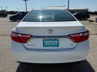 2016 Toyota Camry, $16900. Photo 6