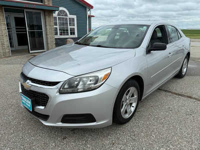 2015 Chevrolet Malibu, $7900. Photo 3