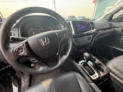 2017 Honda Ridgeline, $26990. Photo 7