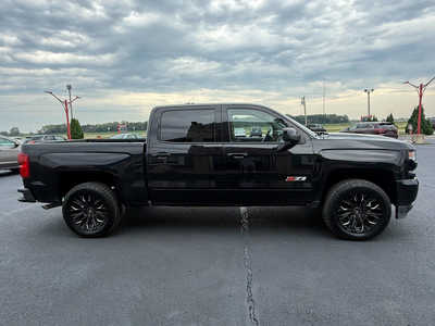 2017 Chevrolet 1500 Crew Cab, $23690. Photo 5