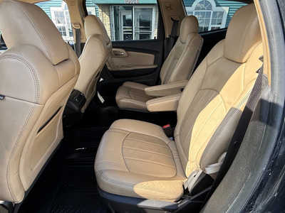 2010 Chevrolet Traverse, $4350. Photo 7