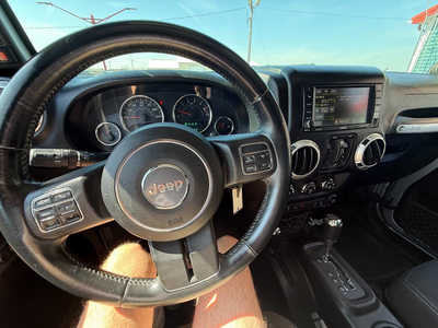 2014 Jeep Wrangler Unlimited, $21990. Photo 9