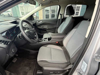 2017 Ford Escape, $14940. Photo 7