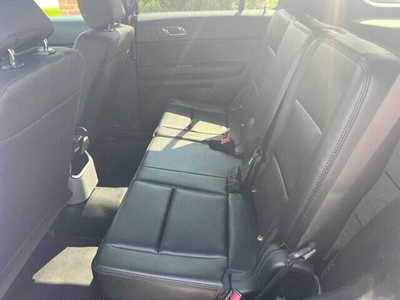 2018 Ford Explorer, $15990. Photo 10