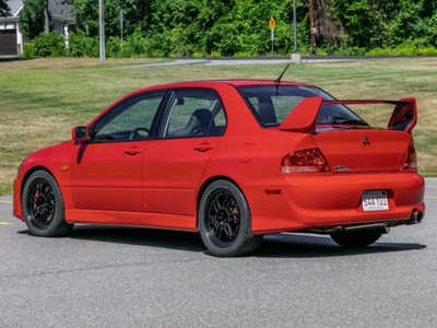 2004 Mitsubishi Lancer, $34100. Photo 5