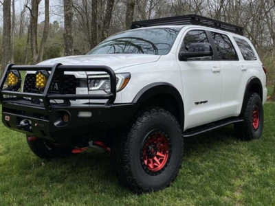 2018 Toyota Sequoia, $22800. Photo 4