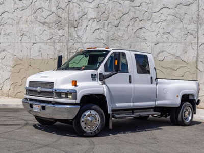 2008 Chevrolet Kodiak, $13000. Photo 2