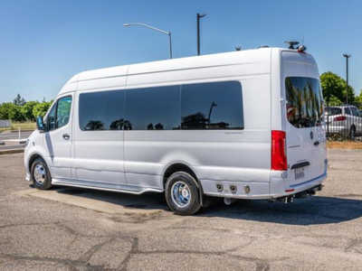 2019 Mercedes-Benz Sprinter, $63400. Photo 6