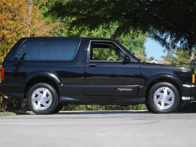 1993 GMC Typhoon, $110800. Photo 2