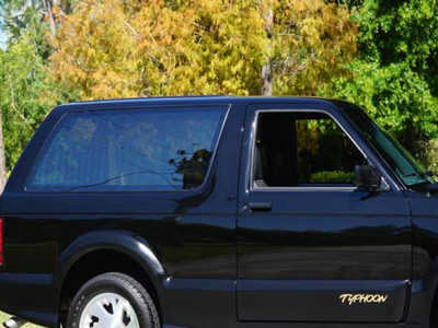 1993 GMC Typhoon, $110800. Photo 9