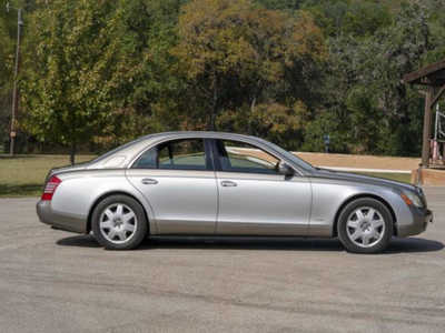 2005 Maybach 57, $20800. Photo 10