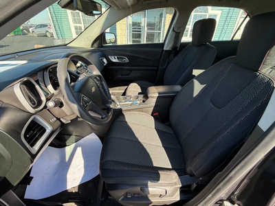 2016 Chevrolet Equinox, $8990. Photo 7
