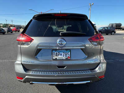 2019 Nissan Rogue, $16950. Photo 4