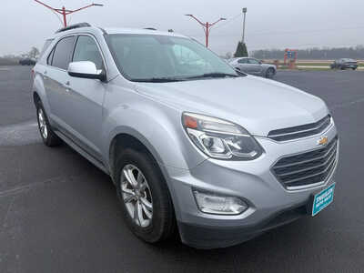 2017 Chevrolet Equinox, $8890. Photo 5