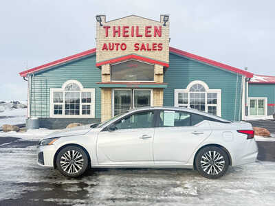 2024 Nissan Altima, $18990. Photo 1