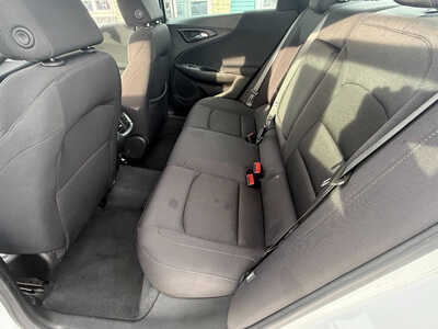 2024 Chevrolet Malibu, $17890. Photo 8