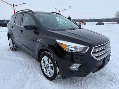 2018 Ford Escape, $12340. Photo 4