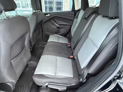 2018 Ford Escape, $12340. Photo 8