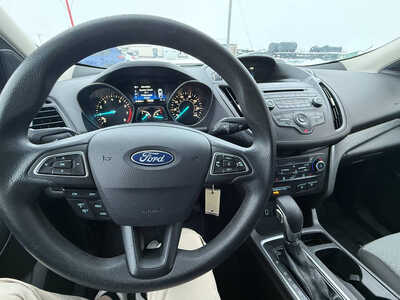 2018 Ford Escape, $12340. Photo 9