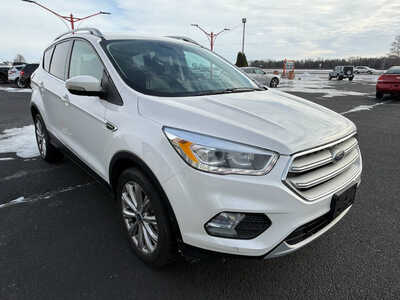 2018 Ford Escape, $14877. Photo 3