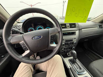 2010 Ford Fusion, $2690. Photo 9