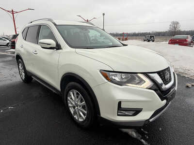 2020 Nissan Rogue, $17766. Photo 4