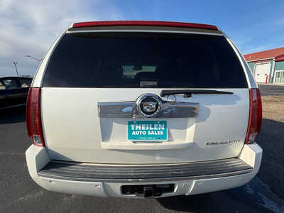 2007 Cadillac Escalade, $17990. Photo 5