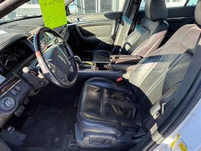 2011 Lincoln MKS, $5576. Photo 7