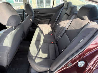 2024 Nissan Altima, $19276. Photo 8