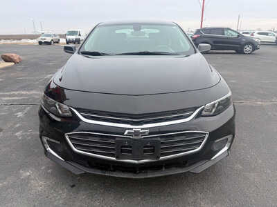 2016 Chevrolet Malibu, $11876. Photo 3