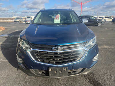 2020 Chevrolet Equinox, $16876. Photo 3