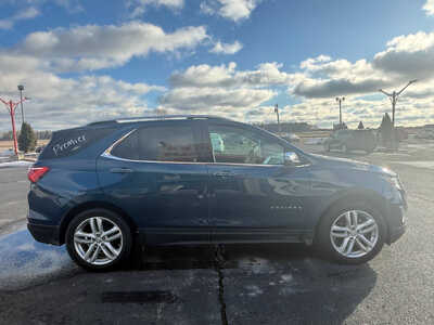 2020 Chevrolet Equinox, $16876. Photo 5