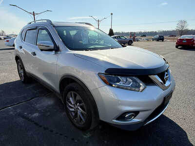 2016 Nissan Rogue, $14876. Photo 4