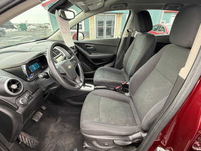 2016 Chevrolet Trax, $12476. Photo 7
